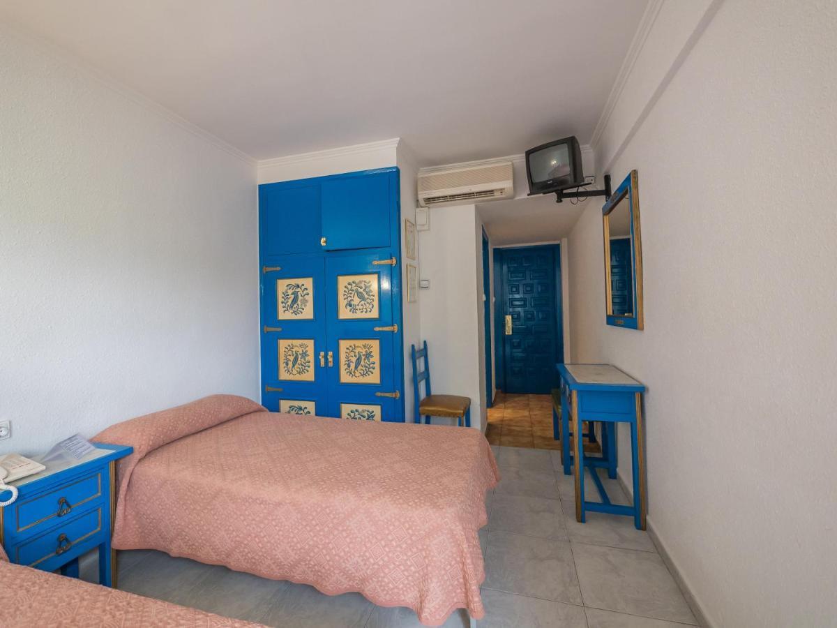 Checkin Garbí Hotel Calella Ngoại thất bức ảnh