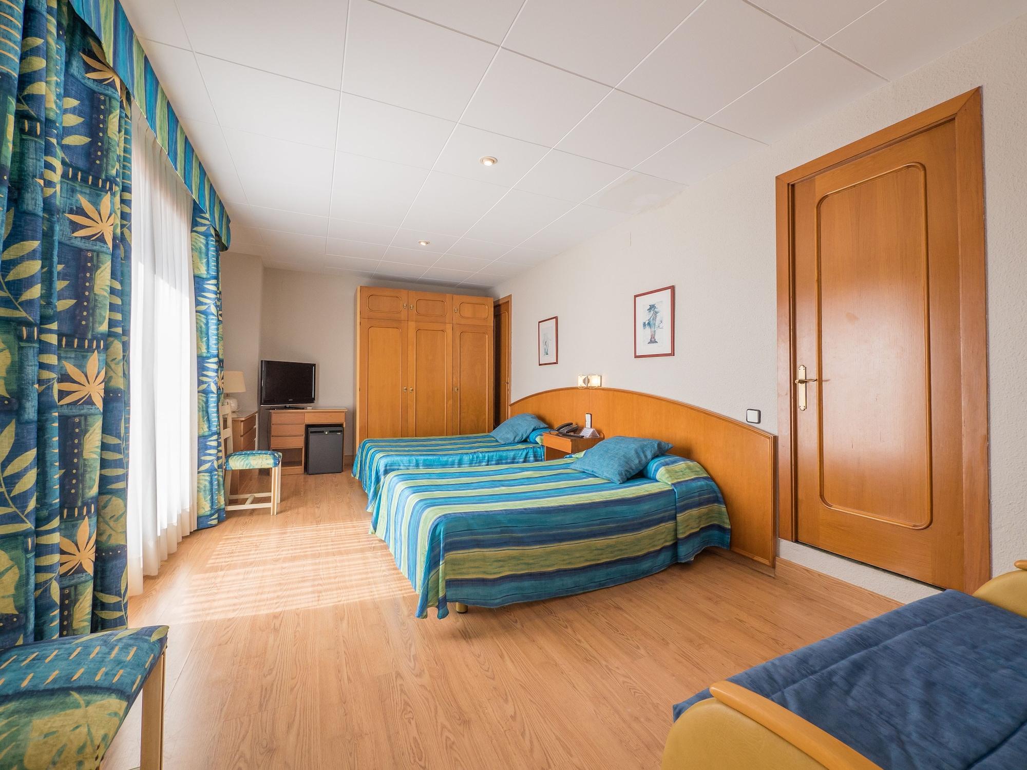 Checkin Garbí Hotel Calella Ngoại thất bức ảnh