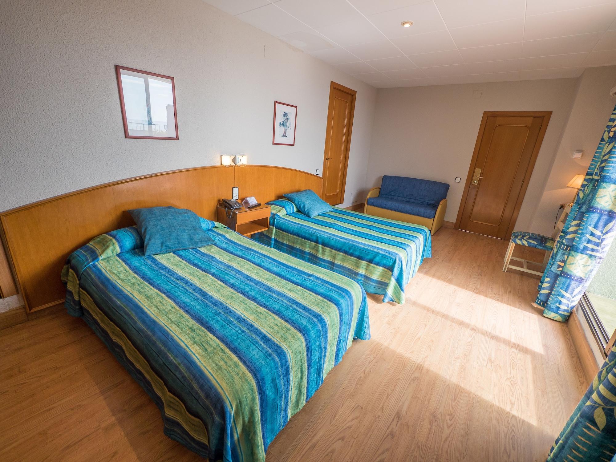 Checkin Garbí Hotel Calella Ngoại thất bức ảnh