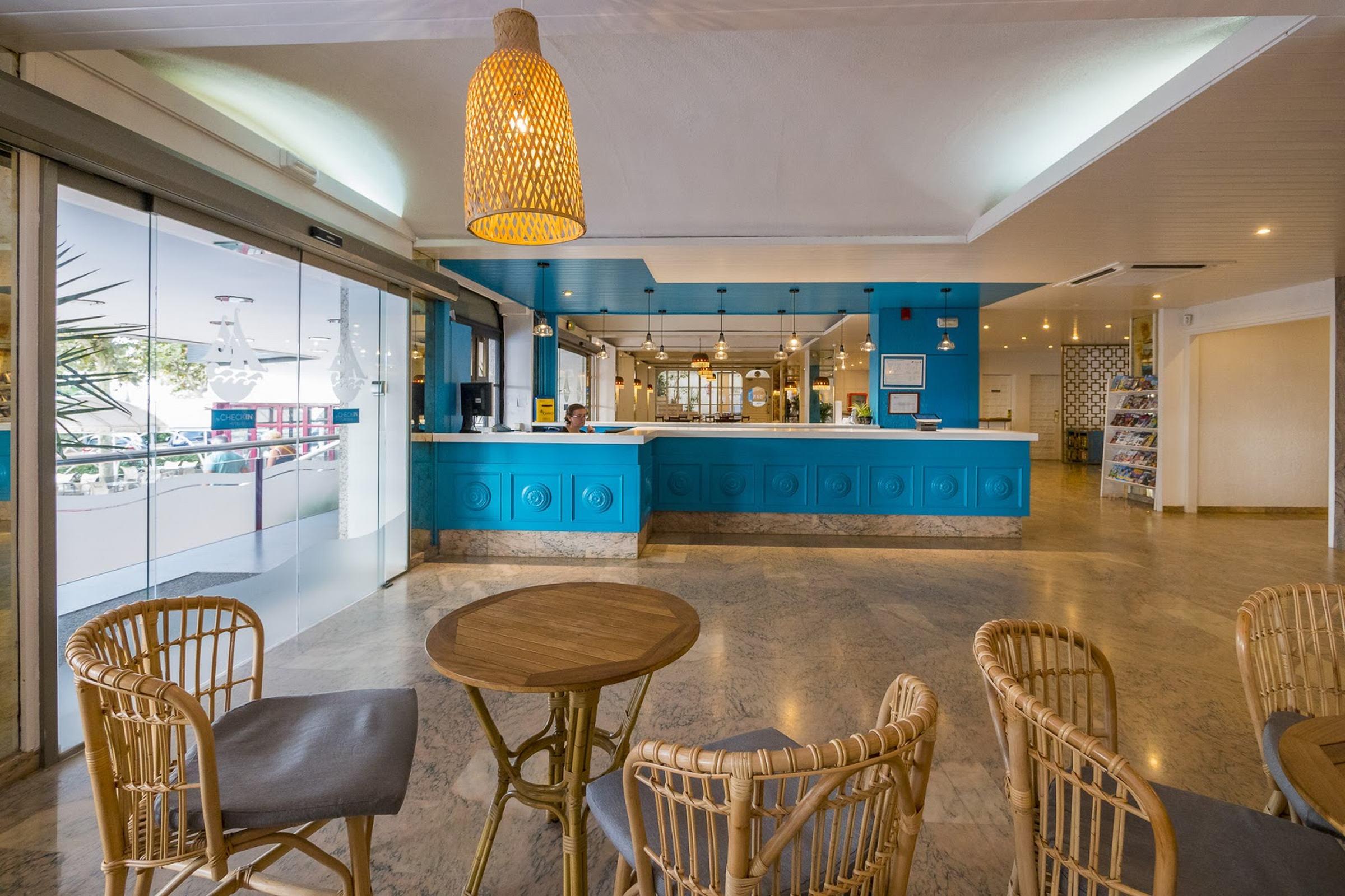 Checkin Garbí Hotel Calella Ngoại thất bức ảnh