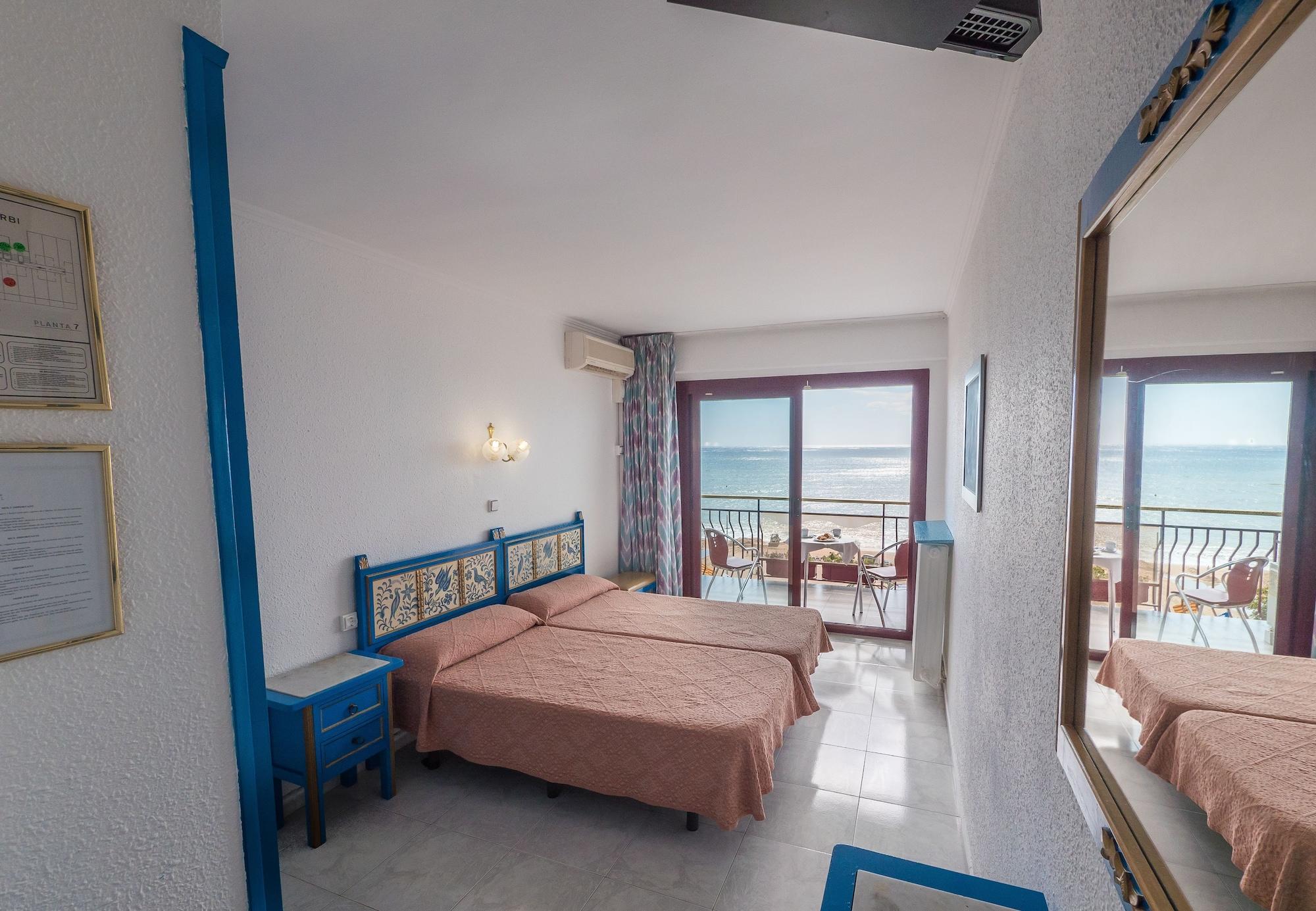 Checkin Garbí Hotel Calella Ngoại thất bức ảnh